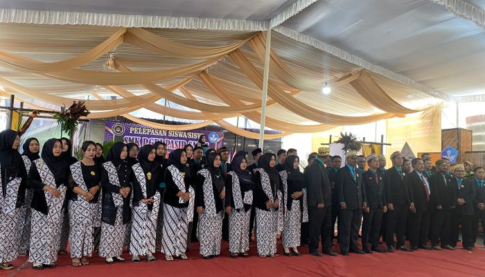 Selamat Tinggal Sekolah, Selamat Datang Masa Depan! – Pelepasan Siswa-Siswi SMK PGRI Pasir Sakti Angkatan XXI TA 2024/2025