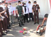 Dandim 0410/KBL Pantau Langsung Pemusnahan BB Yang Telah Mempunyai Kekuatan Hukum Tetap