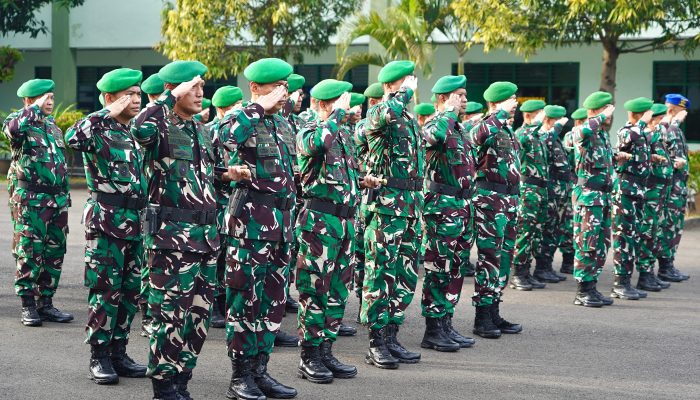 Upacara Bulanan, Kasdam XXI/RI Sampaikan Amanat Pangdam Mayjen TNI Kristomei Sianturi