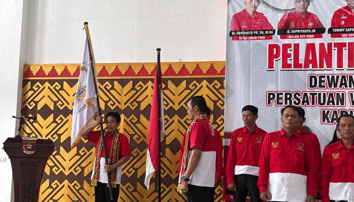 Pachri MS, Resmi Di Lantik Menjadi Ketua DPC PWRI Kabupaten Lampung Barat Periode 2025-2028
