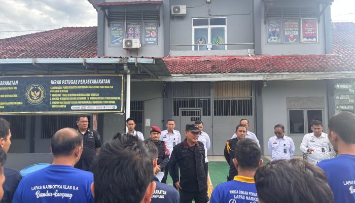 Kalapas Narkotika Bandar Lampung Pimpin Langsung Pemindahan 27 Warga Binaan ke Lapas Metro dan Lapas Gunung Sugih