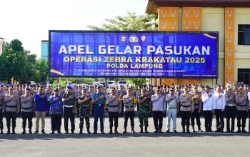 Kasdam XXI/Radin Inten Hadiri Apel Gelar Pasukan Operasi Zebra Krakatau 2025 Polda Lampung