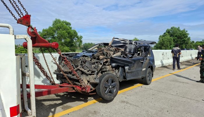 DUA PRAJURIT KOREM 043/GATAM AMANKAN 90 RIBU BUTIR EKSTASI DARI KECELAKAAN MISTERIUS DI TOL TRANS SUMATRA KM 136