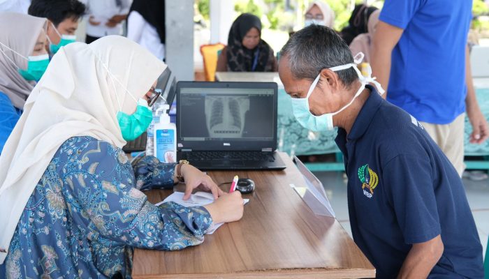 Cegah Penularan Penyakit TBC, Lapas Narkotika Bandar Lampung Gelar Pemeriksaan Rontgen untuk WBP