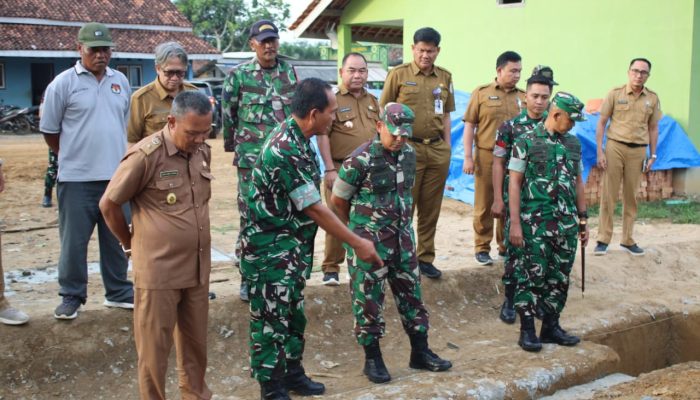 Perkuat Ekonomi Kerakyatan, Kasdam XXI/Radin Inten Tinjau Koperasi Desa Kelurahan Merah Putih (KDKMP) di Moris Jaya
