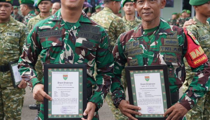 Mayjen TNI Kristomei Sianturi Berikan Apresiasi kepada Prajurit Kodam XXI/Radin Inten yang Berprestasi