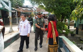 Danrem 043/Garuda Hitam Dampingi Pangdam XXI/Radin Inten Tinjau Sejumlah Lokasi di Wilayah Kodim 0412/Lampung Utara