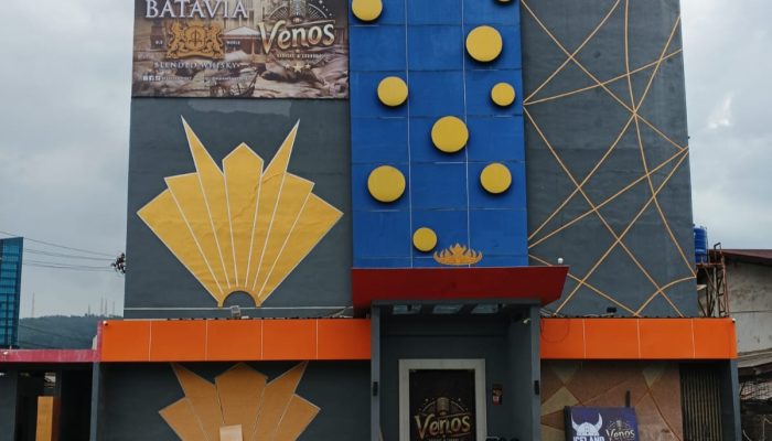 Diduga Tidak Memiliki Beberapa Izin Dan Abaikan Hak Karyawan, Venos Karaoke And Lounge Berpotensi Melanggar Hukum