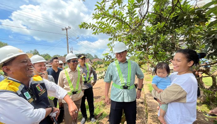 Yusnadi Kawal Groundbreaking Jalan Jabung–Labuhan Maringgai