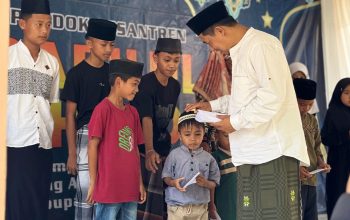 Santunan Yatim Warnai Iksamenan Ponpes Sabilul Muhtadin